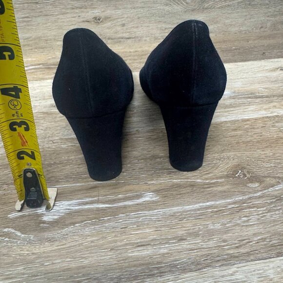 Stuart Weitzman Mary Blue Suede Pumps Women's Size 7 - Picture 3 of 7